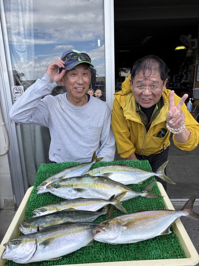 イナダ(ブリ)・カンパチ