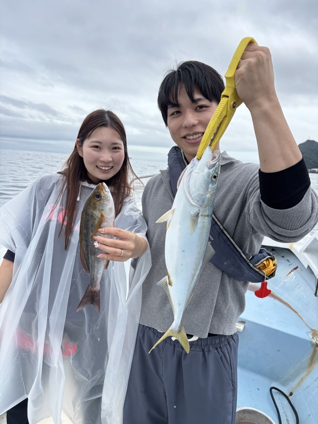 イナダ(ブリ)・イサキ