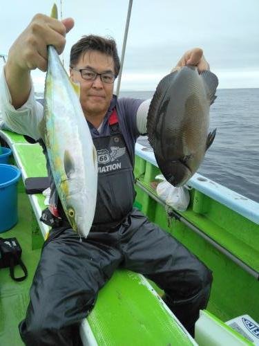 メジナ・イナダ(ブリ)