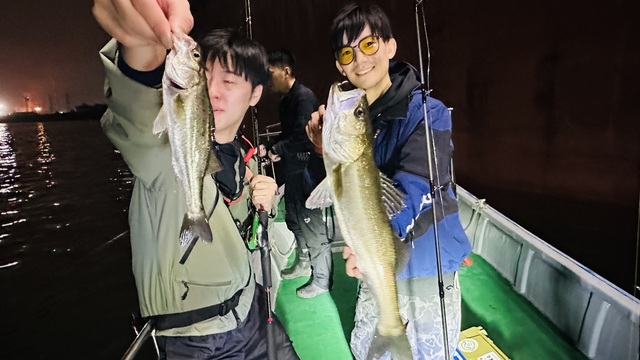 スズキ釣り 2 Seabass fishing - Looking for Suzuki, just 2cm left