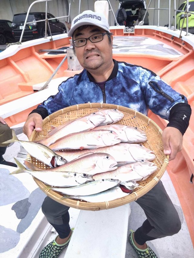 アジ(マアジ)・シロアマダイ