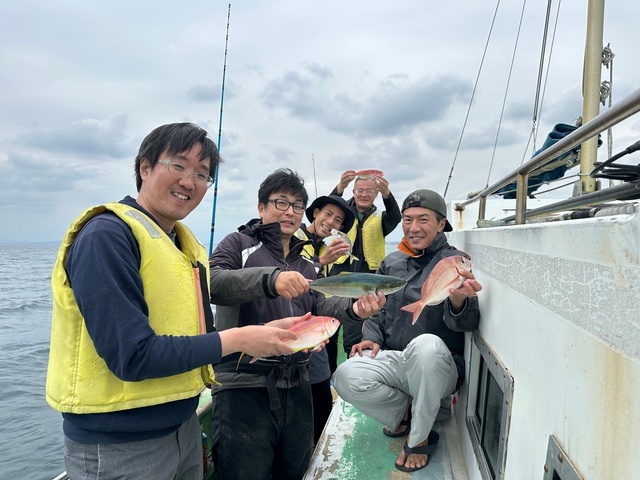 ハナダイ(チダイ)・イナダ(ブリ)