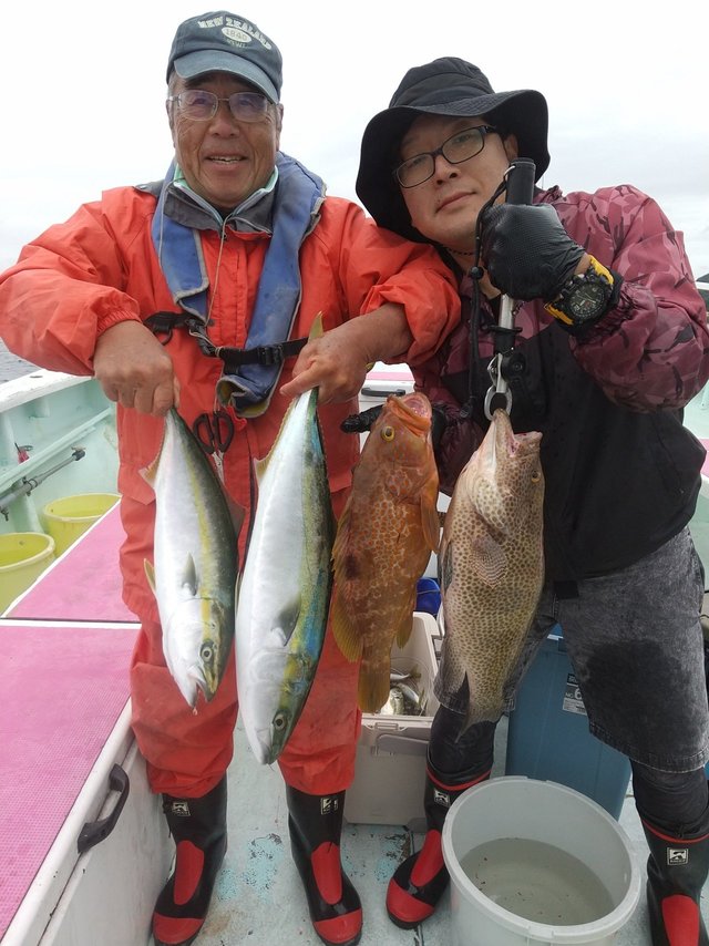 オオモンハタ・キジハタ・イナダ(ブリ)