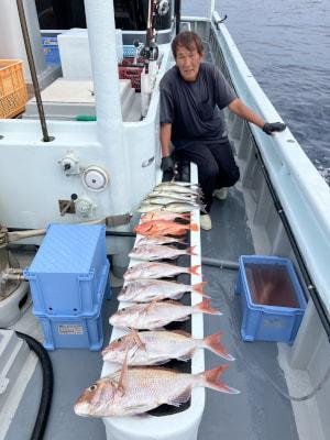 マダイ・コダイ(マダイ)・イサギ(イサキ)・チカメ(チカメキントキ)