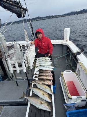 オオモンハタ・ハマチ(ブリ)・シオ(カンパチ)