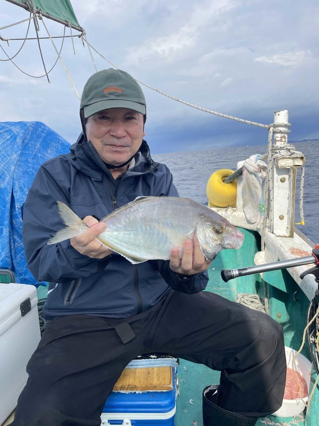 メッキ(ロウニンアジ)