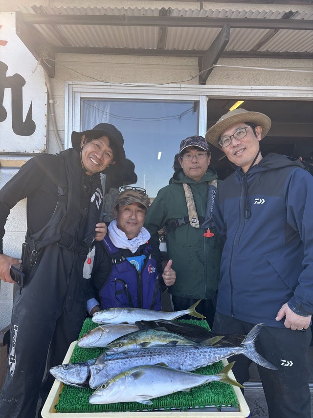 イナダ(ブリ)・サワラ・ヒラメ