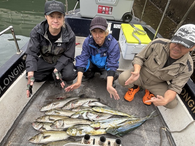 シーバス(スズキ)・シイラ