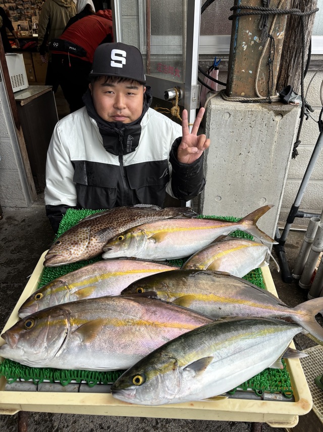 オオモンハタ・イナダ(ブリ)・カンパチ
