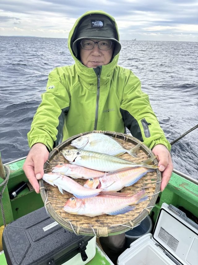 アジ(マアジ)・アマダイ(アカアマダイ)