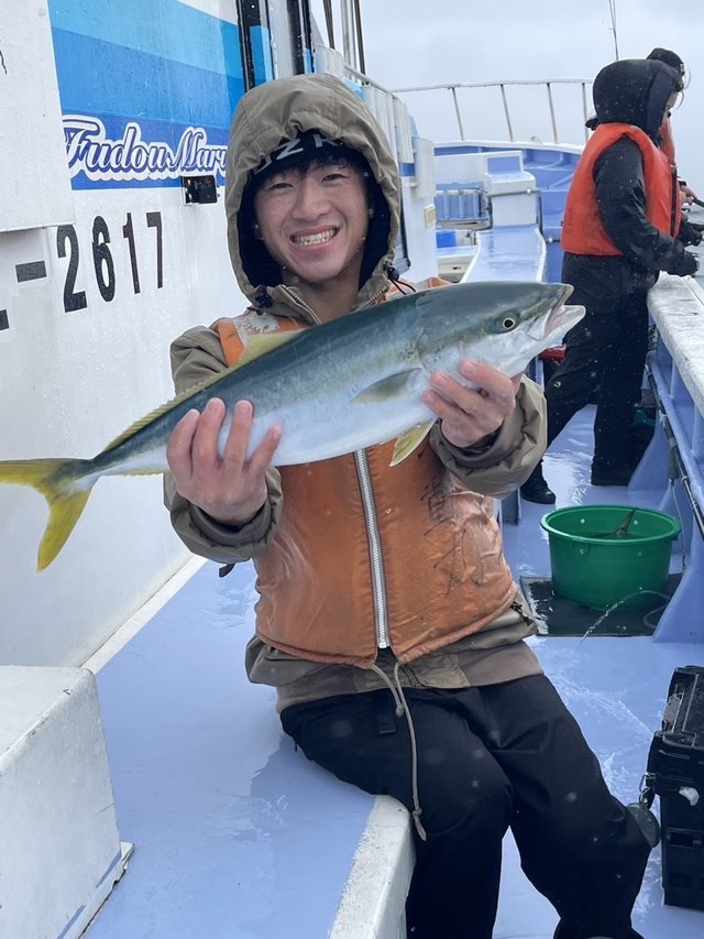 サンパク(ブリ)