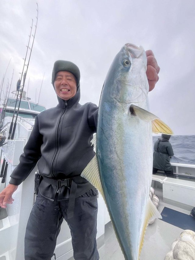 サンパク(ブリ)