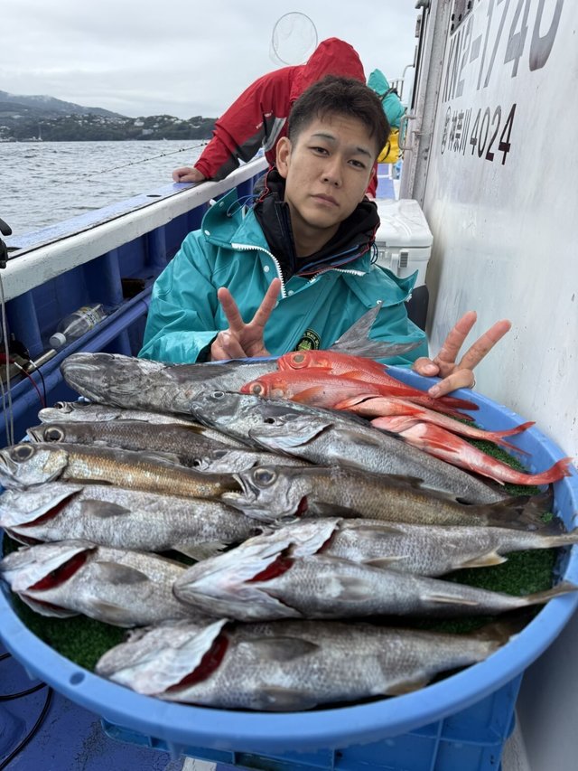クロムツ・スミヤキ(クロシビカマス)・メダイ・ユメカサゴ