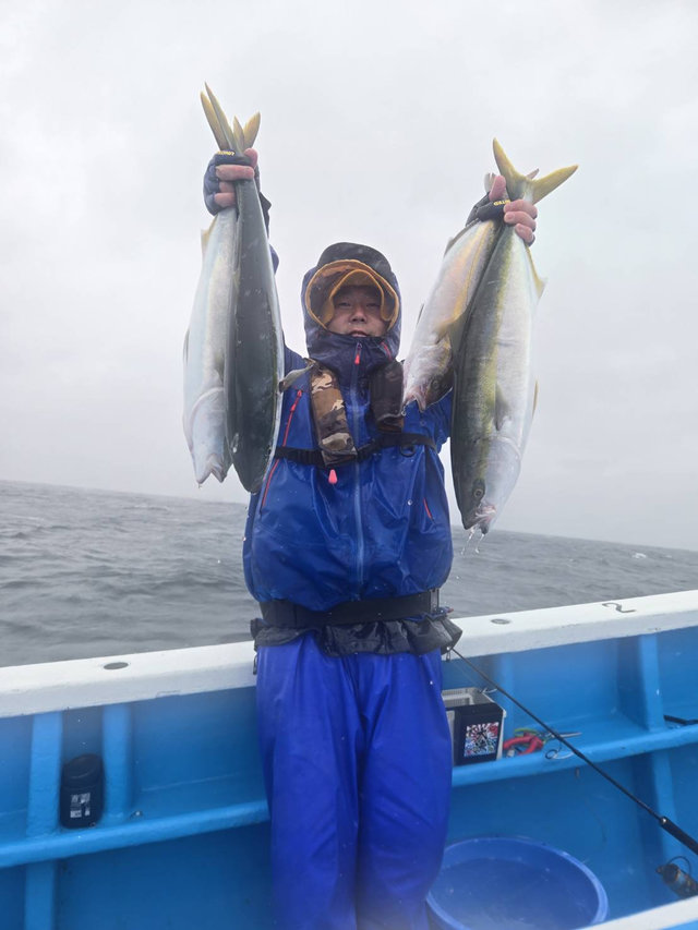 イナダ(ブリ)・ワラサ(ブリ)・カンパチ