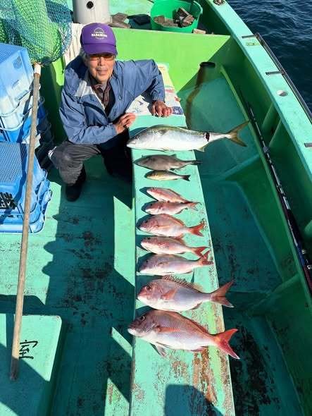 マダイ・ワラサ(ブリ)・イサキ・ウマヅラ(ウマヅラハギ)