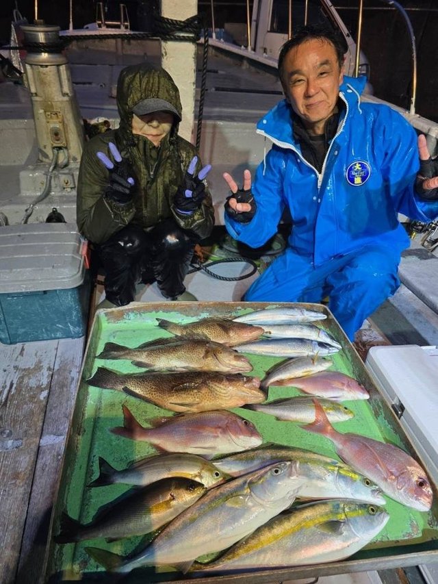 マダイ・オオモンハタ・イナダ(ブリ)・ホンガツオ(カツオ)・ヒラソウダ