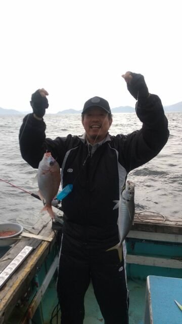 マダイ・マアジ