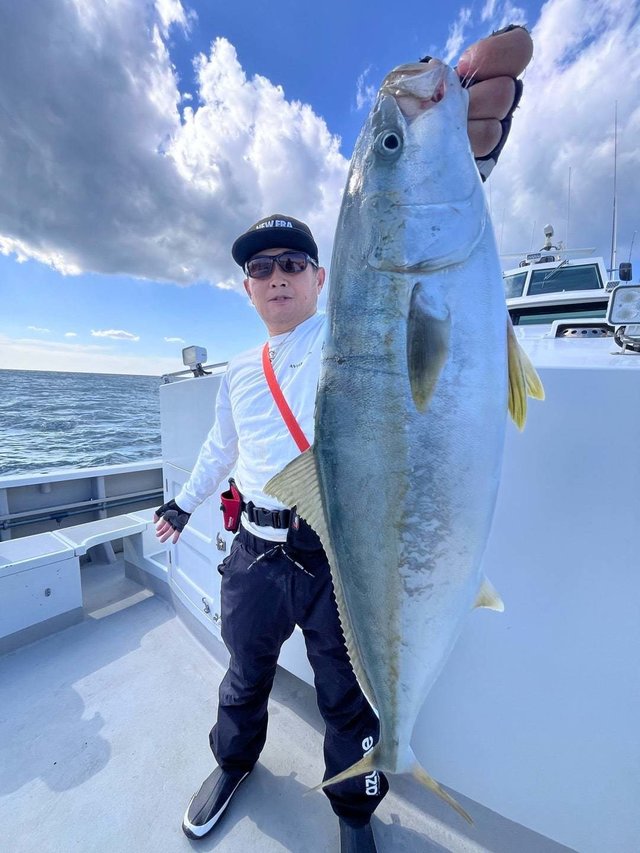 サンパク(ブリ)