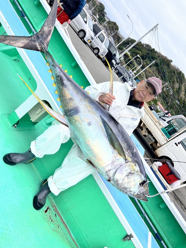 マグロ(キハダ)