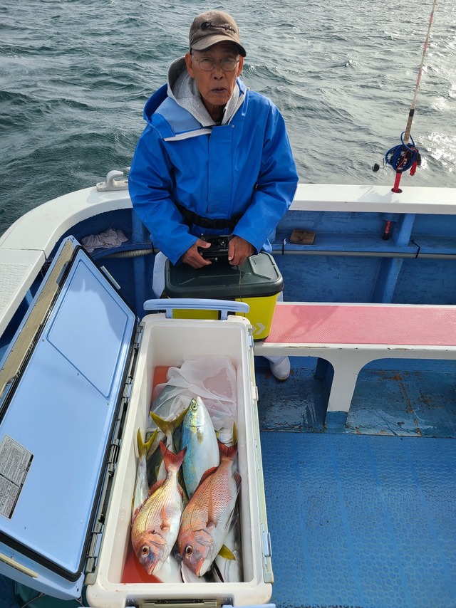 マダイ・イナダ(ブリ)