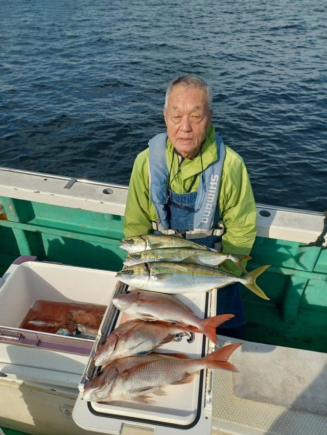 マダイ・イナダ(ブリ)