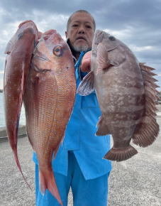 マダイ・マハタ