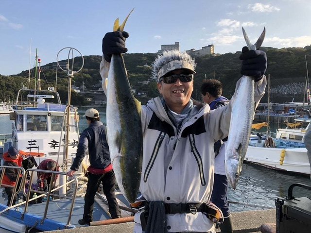 ワラサ(ブリ)・サゴシ(サワラ)