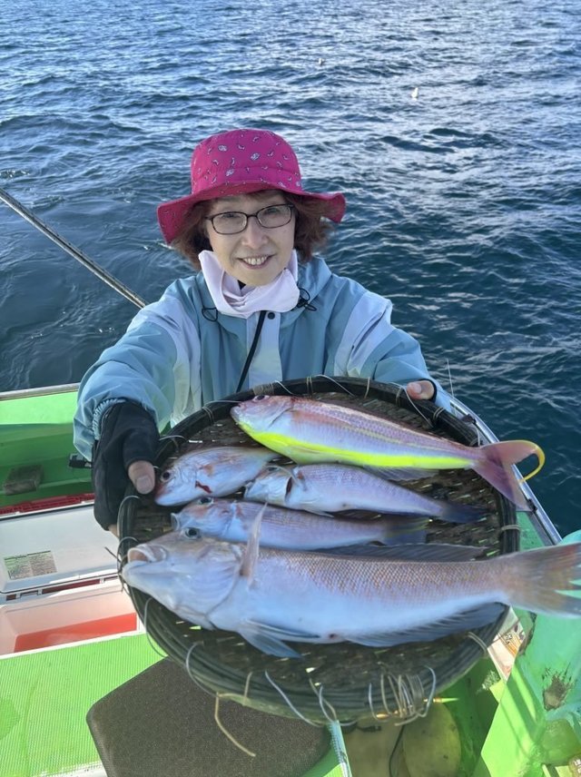 アマダイ(アカアマダイ)・イトヨリ(イトヨリダイ)