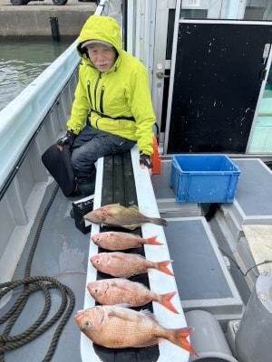 マダイ・ウマヅラ(ウマヅラハギ)