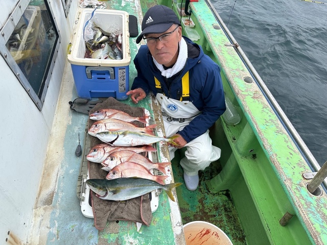 ハナダイ(チダイ)・イナダ(ブリ)