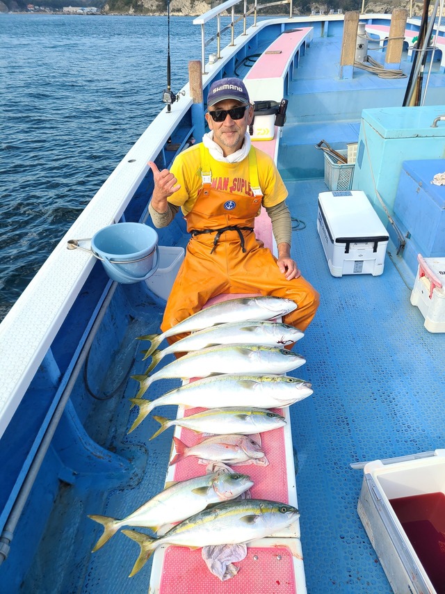 マダイ・イナダ(ブリ)・ワラサ(ブリ)