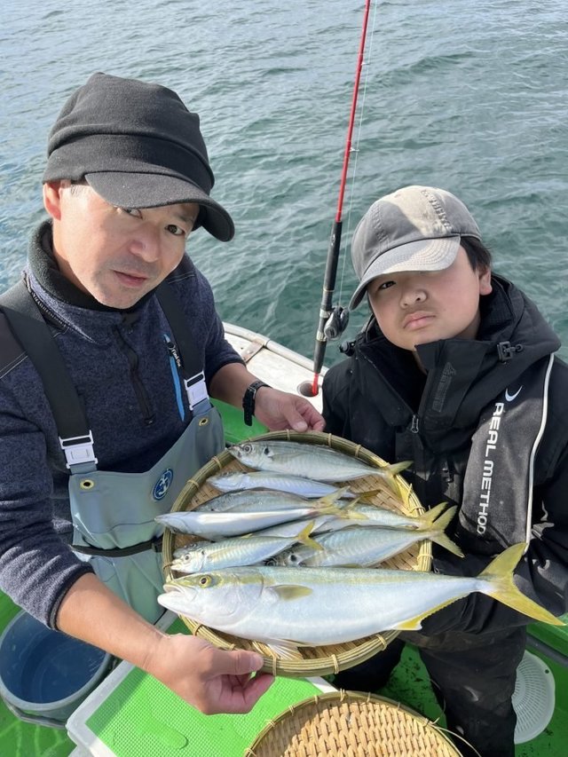 マアジ・マルアジ・カイワリ・イナダ(ブリ)