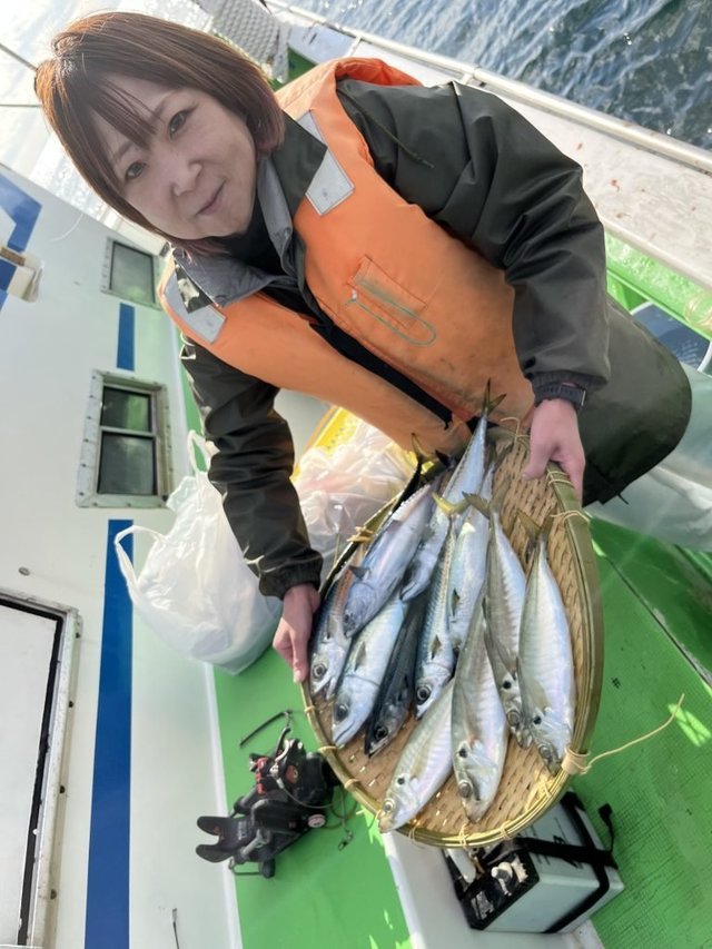 マアジ・マルアジ・カイワリ・イナダ(ブリ)