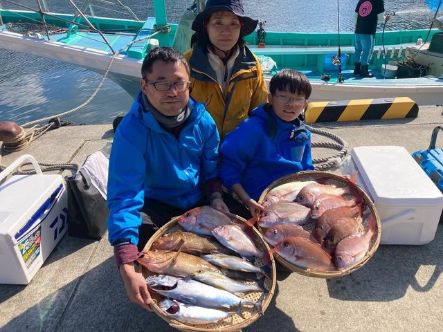 マダイ・オオモンハタ・ヒラソウダ・サバ(ゴマサバ)