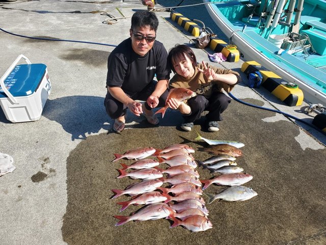 マダイ・オオモンハタ・イナダ(ブリ)・メイチダイ・イサキ