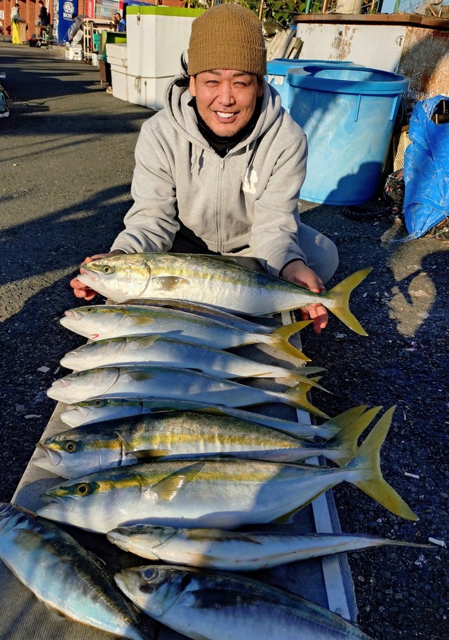 アジ(マアジ)・イナダ(ブリ)・ワラサ(ブリ)
