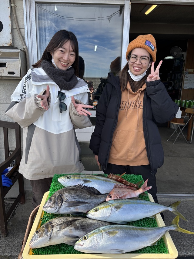 クロダイ・イナダ(ブリ)