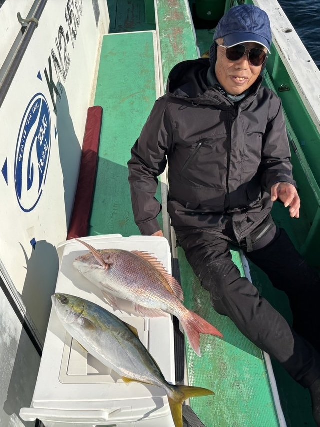 マダイ・イナダ(ブリ)