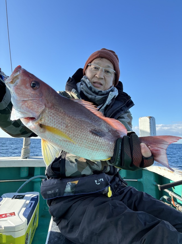 クロホシフエダイ