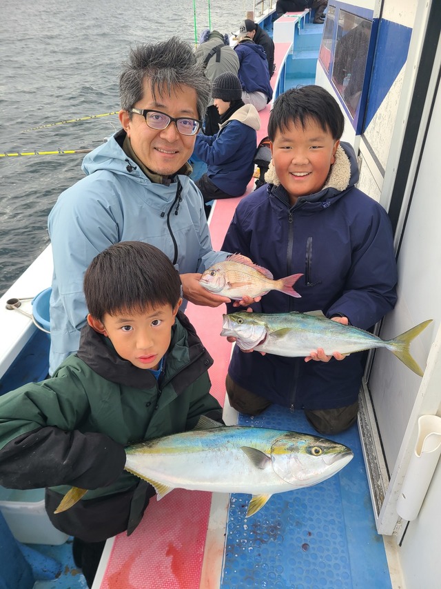 マダイ・ワラサ(ブリ)