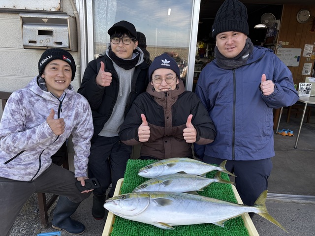 イナダ(ブリ)・ワラサ(ブリ)