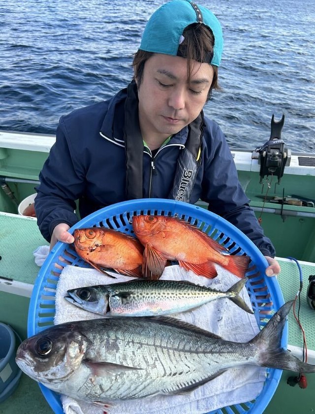 キントキ(チカメキントキ)・メダイ・サバ(ゴマサバ)