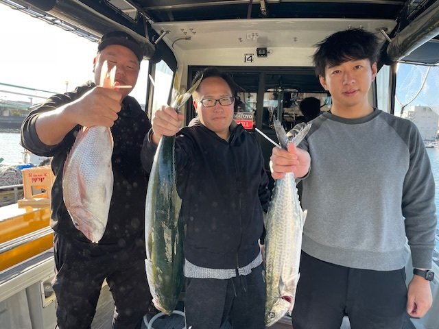 ハマチ(ブリ)・サゴシ(サワラ)