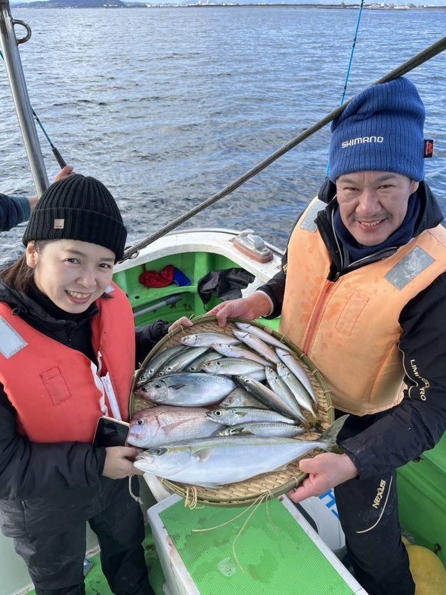 アジ(マアジ)・ワラサ(ブリ)