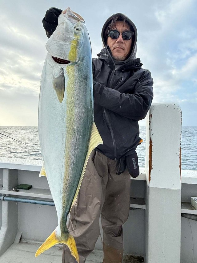 サンパク(ブリ)