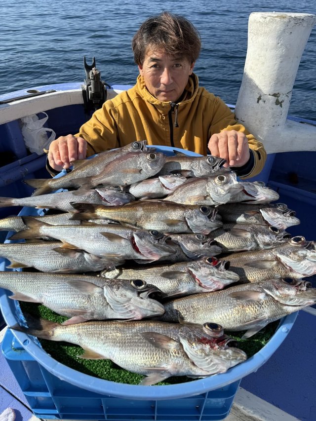 クロムツ・クロシビカマス・シロムツ(オオメハタ)