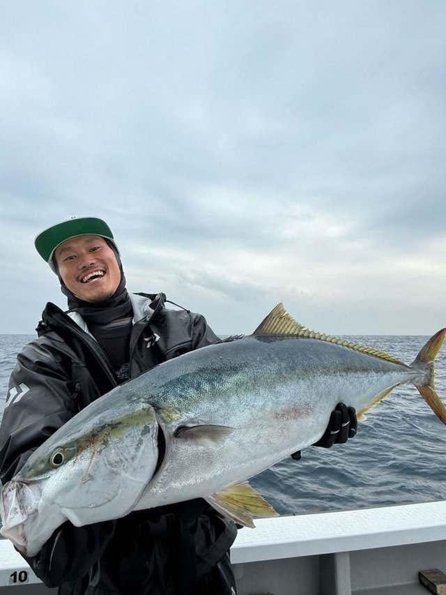 サンパク(ブリ)