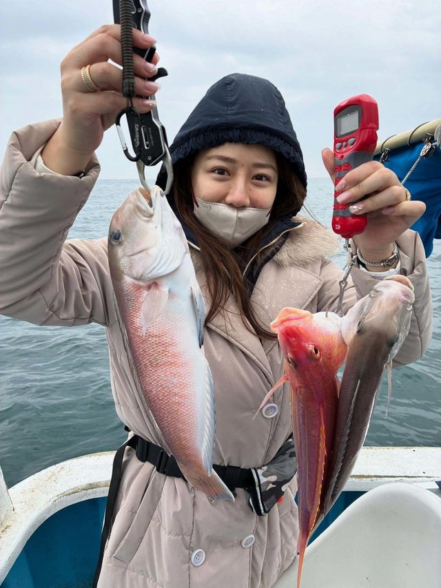 シロアマダイ・イトヨリ(イトヨリダイ)