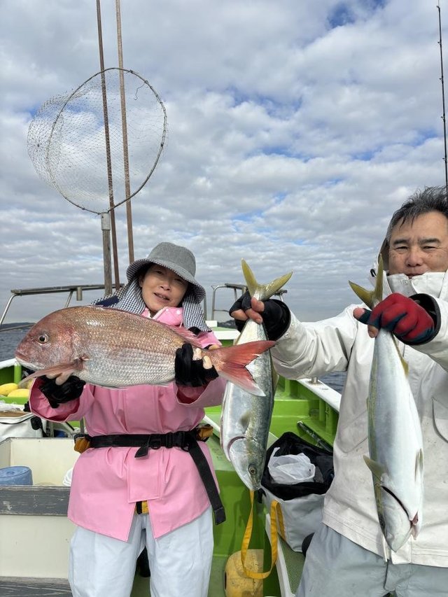 マダイ・イナダ(ブリ)