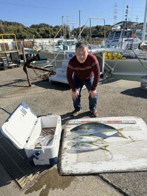 マアジ・ブリ・ハマチ(ブリ)・メジロ(ブリ)